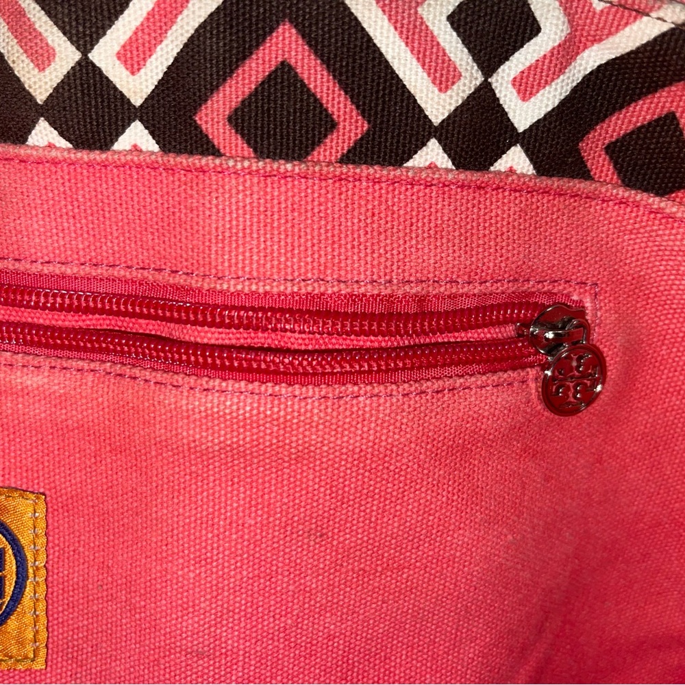 Large Tory Burch - Picture 8 of 17